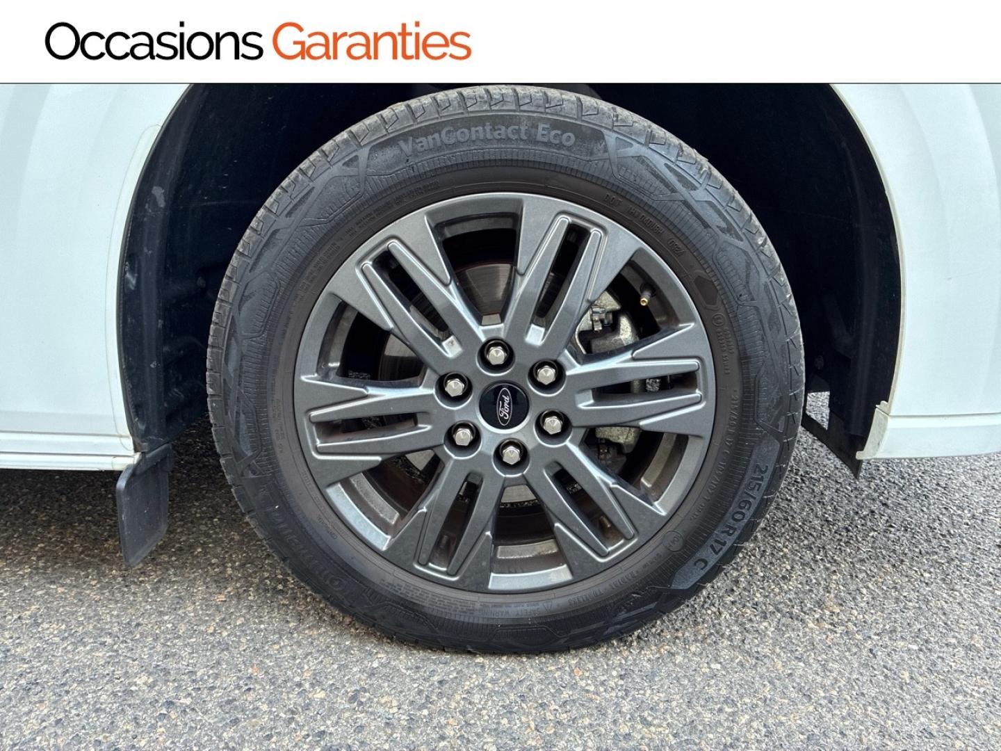 Voitures occasions FORD Tourneo Custom Titanium Clermont-Ferrand