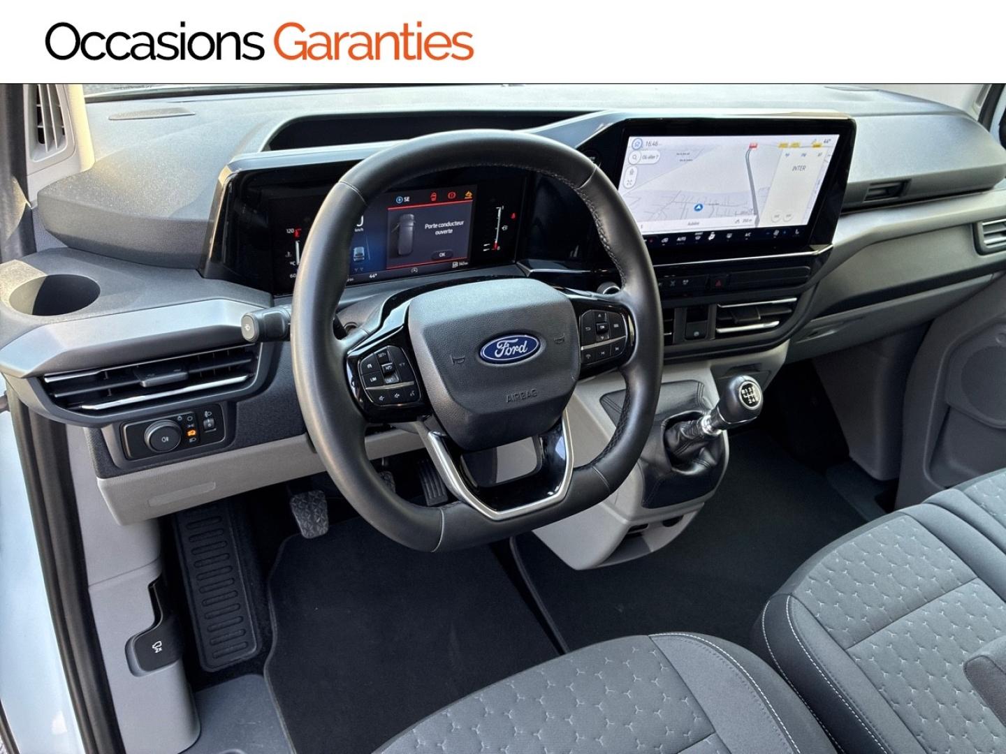 Voitures occasions FORD Tourneo Custom Titanium Clermont-Ferrand
