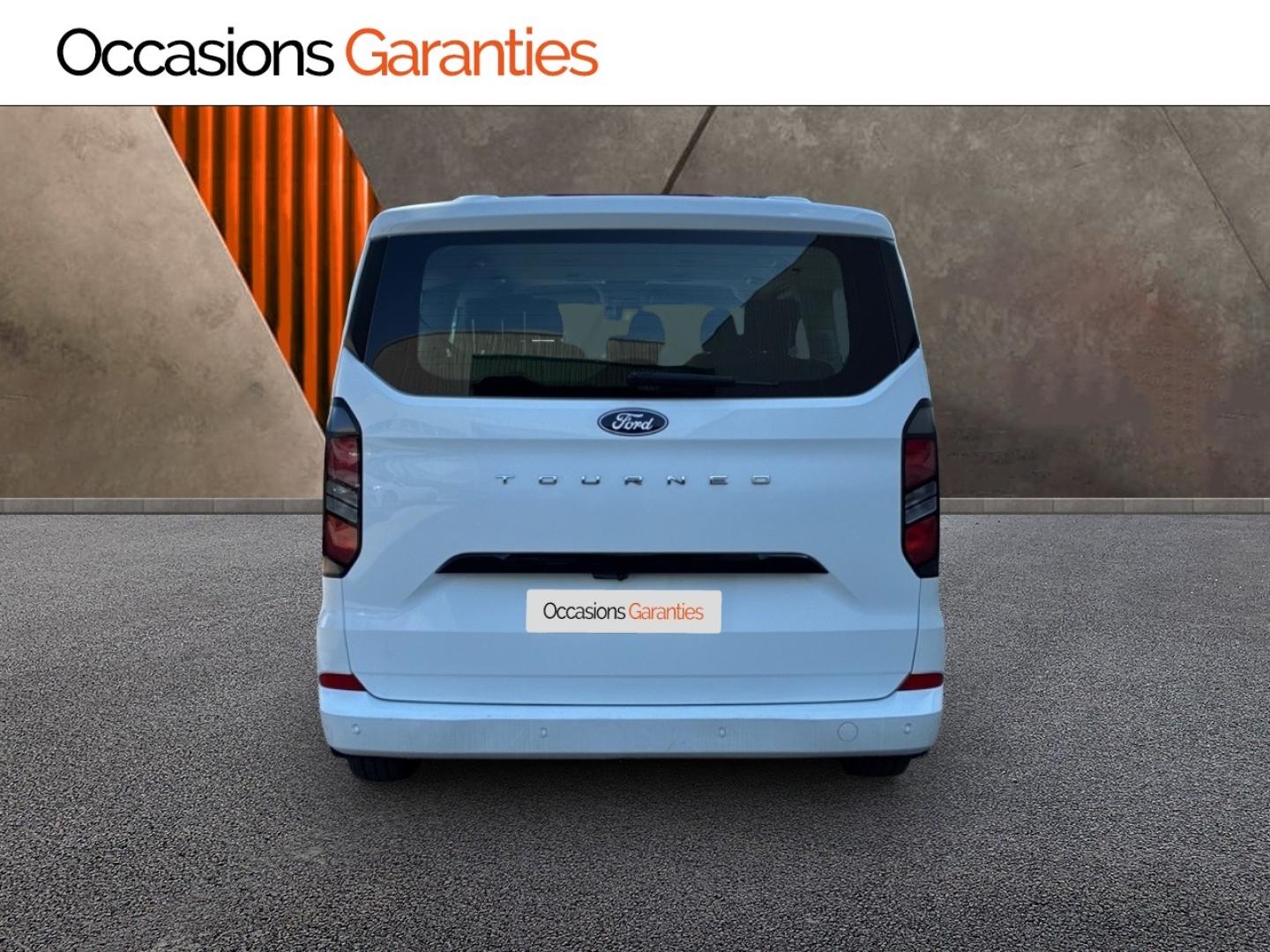 Voitures occasions FORD Tourneo Custom Titanium Clermont-Ferrand