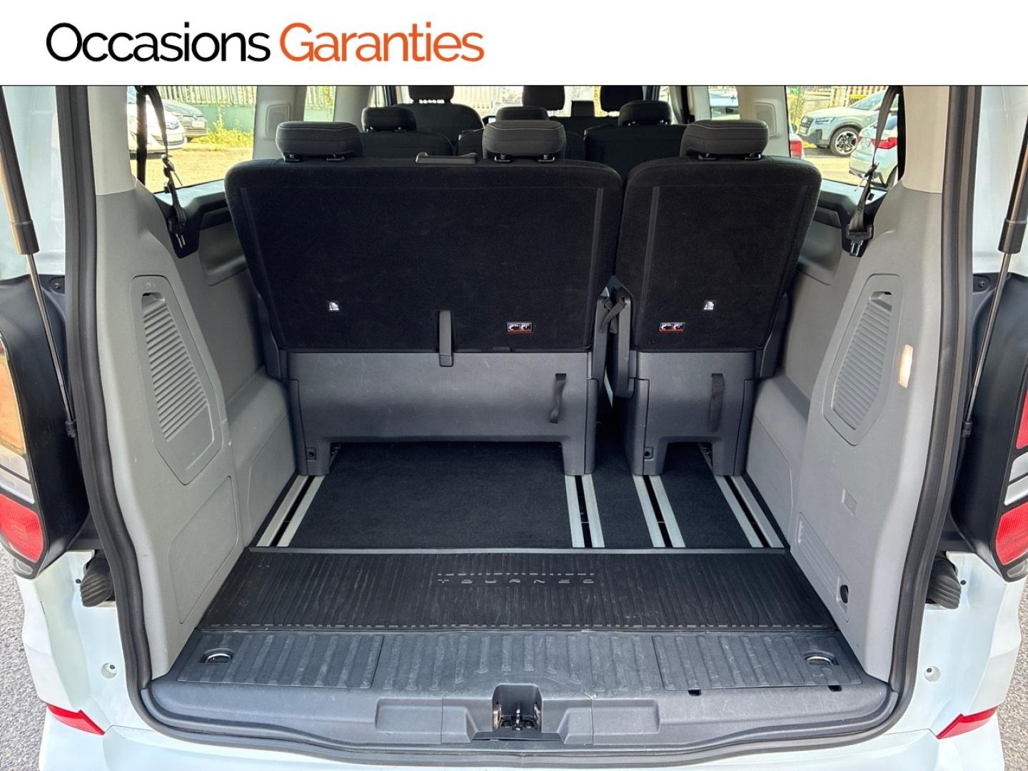Voitures occasions FORD Tourneo Custom Titanium Clermont-Ferrand