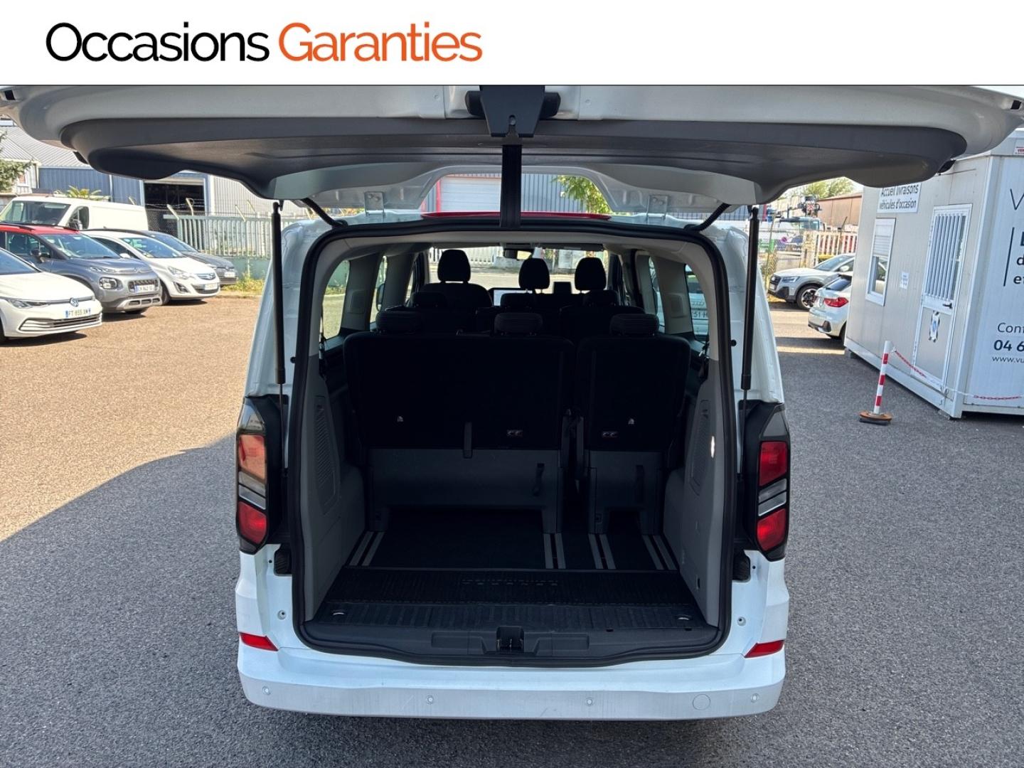 Voitures occasions FORD Tourneo Custom Titanium Clermont-Ferrand