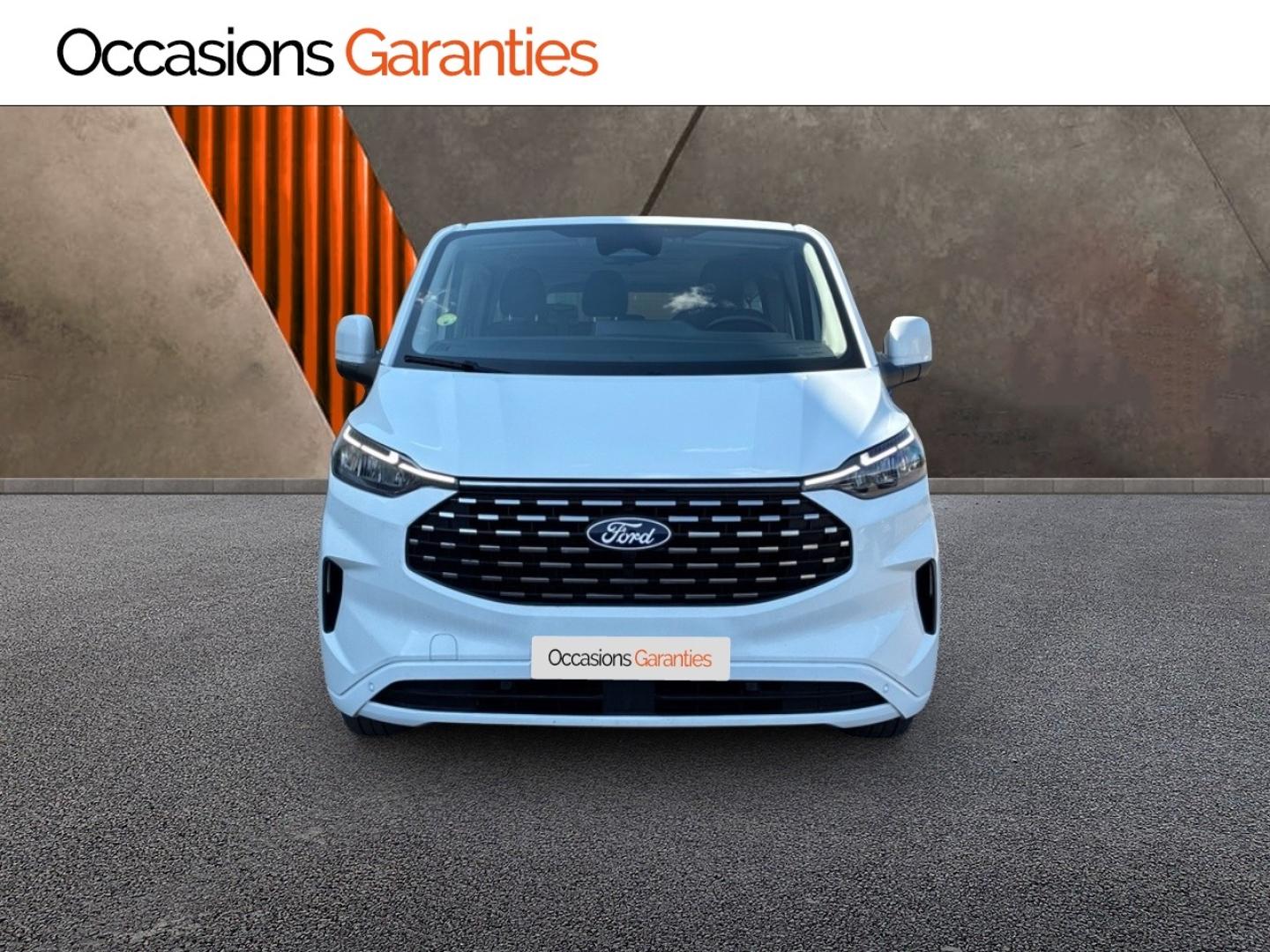 Voitures occasions FORD Tourneo Custom Titanium Clermont-Ferrand