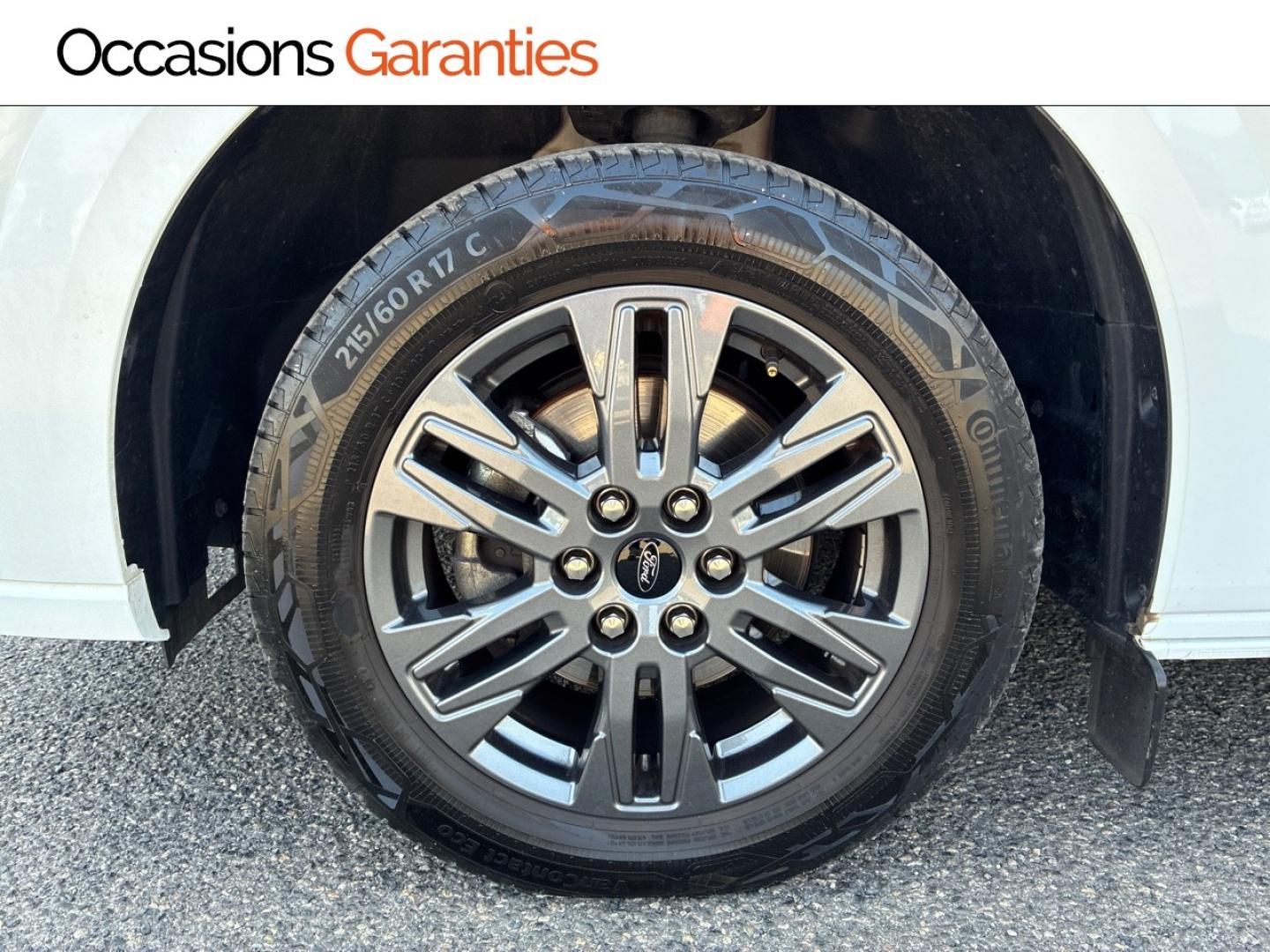 Voitures occasions FORD Tourneo Custom Titanium Clermont-Ferrand