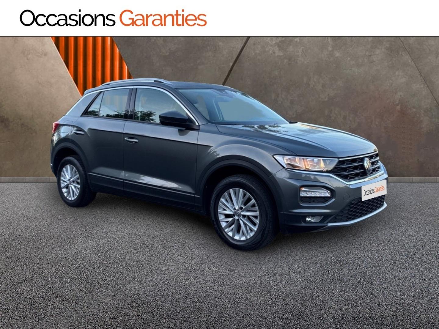 Voitures occasions VOLKSWAGEN T-ROC Lounge Business Clermont-Ferrand
