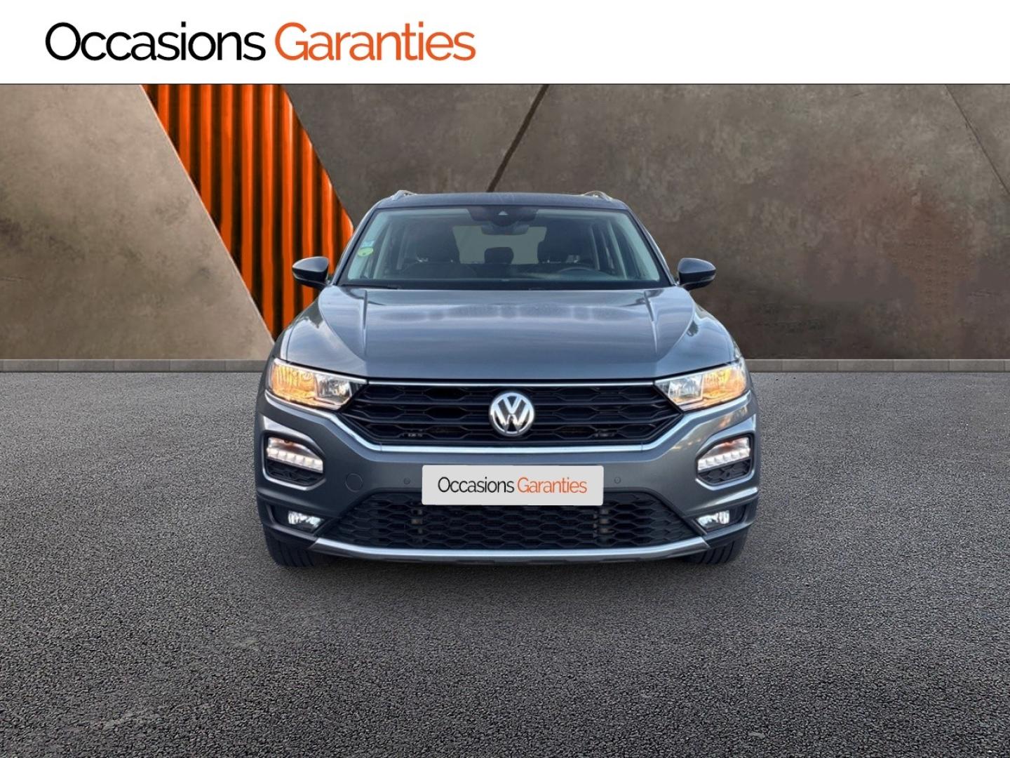 Voitures occasions VOLKSWAGEN T-ROC Lounge Business Clermont-Ferrand