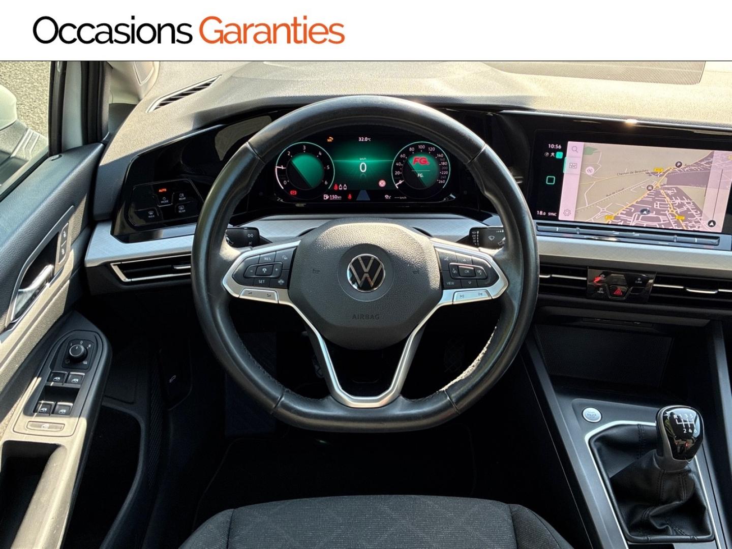 Voitures occasions VOLKSWAGEN GOLF Life Business Clermont-Ferrand