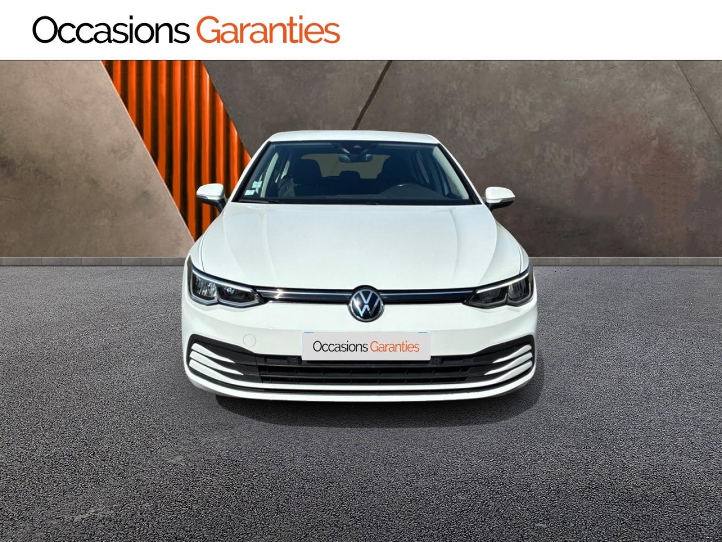 Voitures occasions VOLKSWAGEN GOLF Life Business Clermont-Ferrand