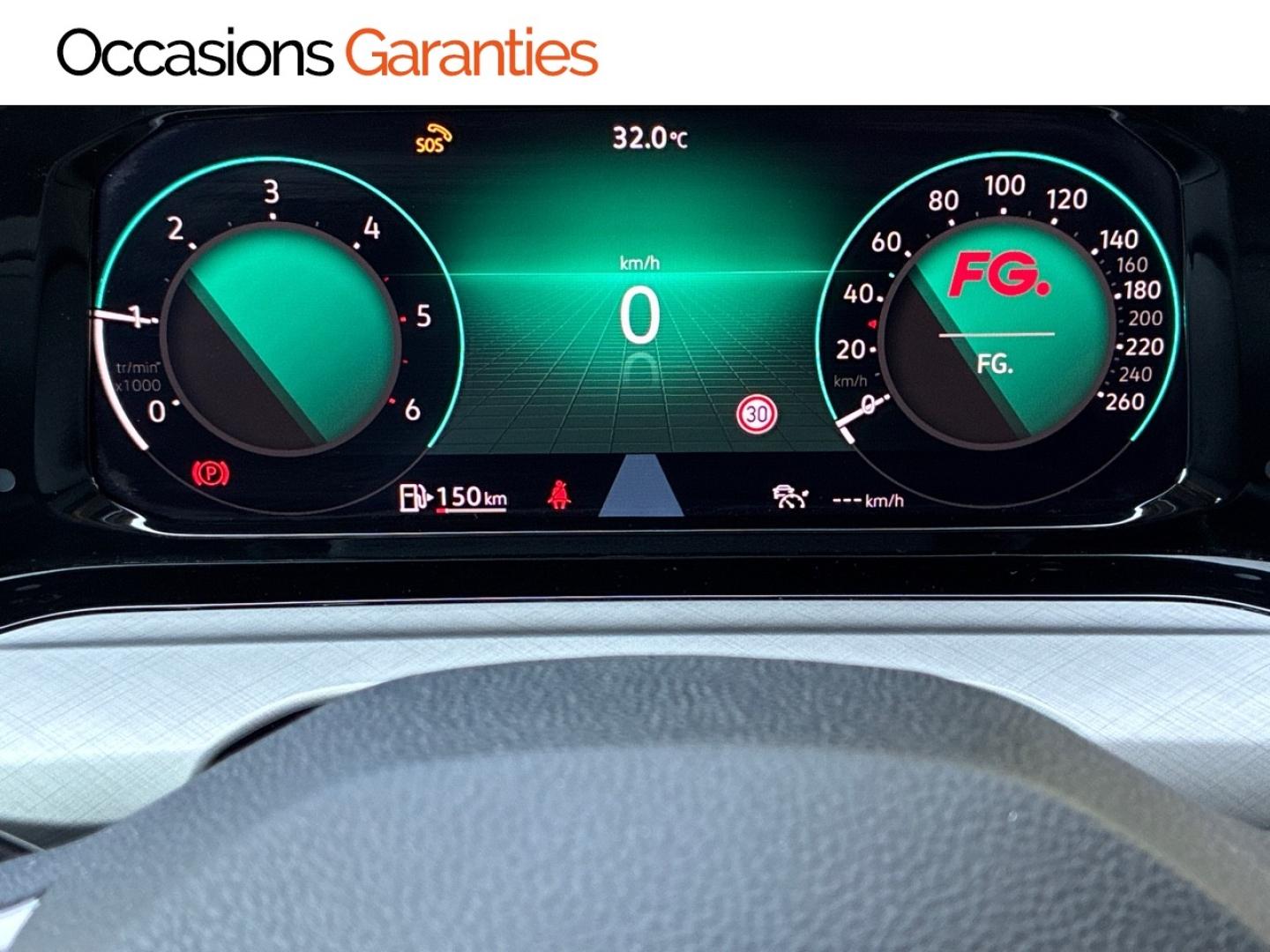 Voitures occasions VOLKSWAGEN GOLF Life Business Clermont-Ferrand