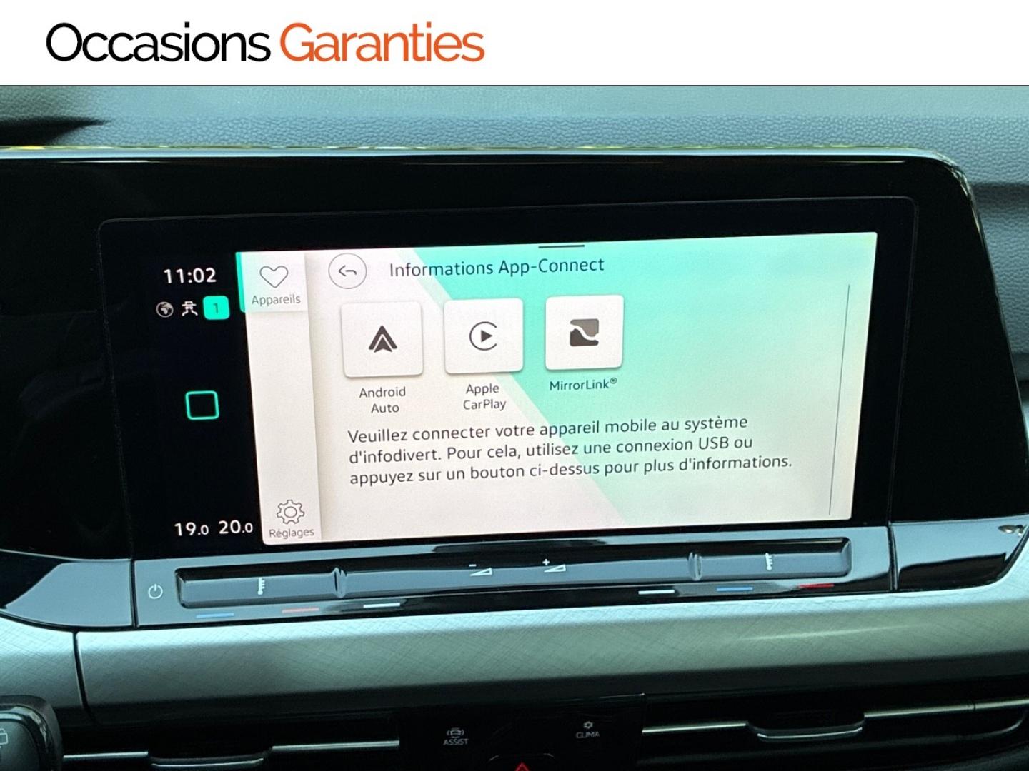 Voitures occasions VOLKSWAGEN GOLF Life Business Clermont-Ferrand