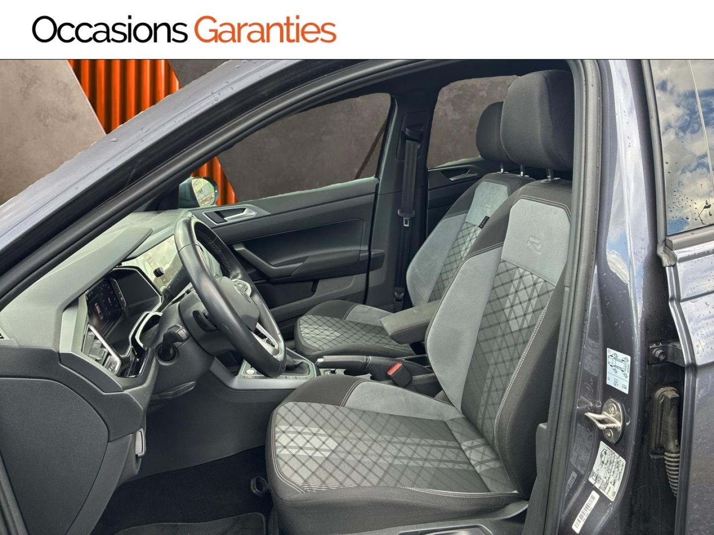 Voitures occasions VOLKSWAGEN TAIGO R-Line Clermont-Ferrand