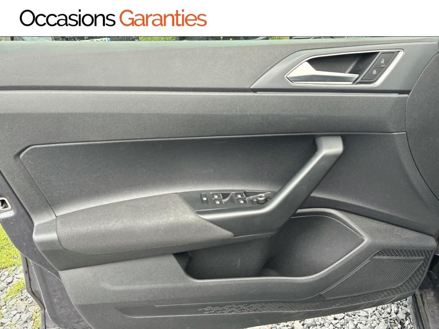 Voitures occasions VOLKSWAGEN TAIGO R-Line Clermont-Ferrand