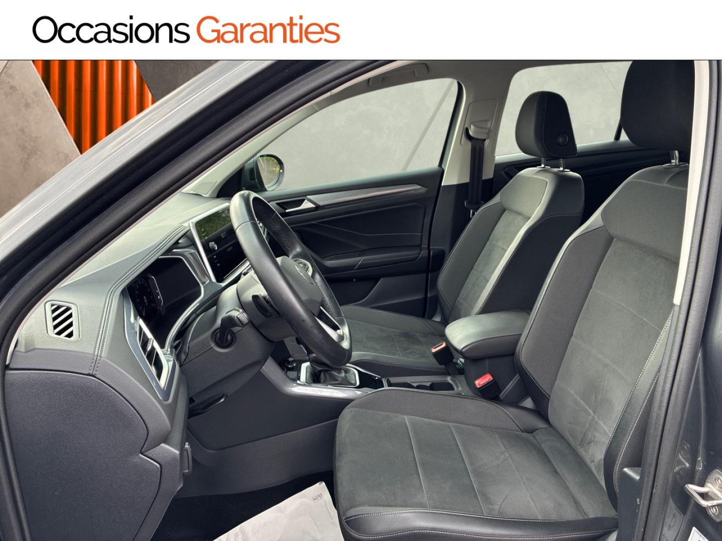 Voitures occasions VOLKSWAGEN T-ROC Style Clermont-Ferrand