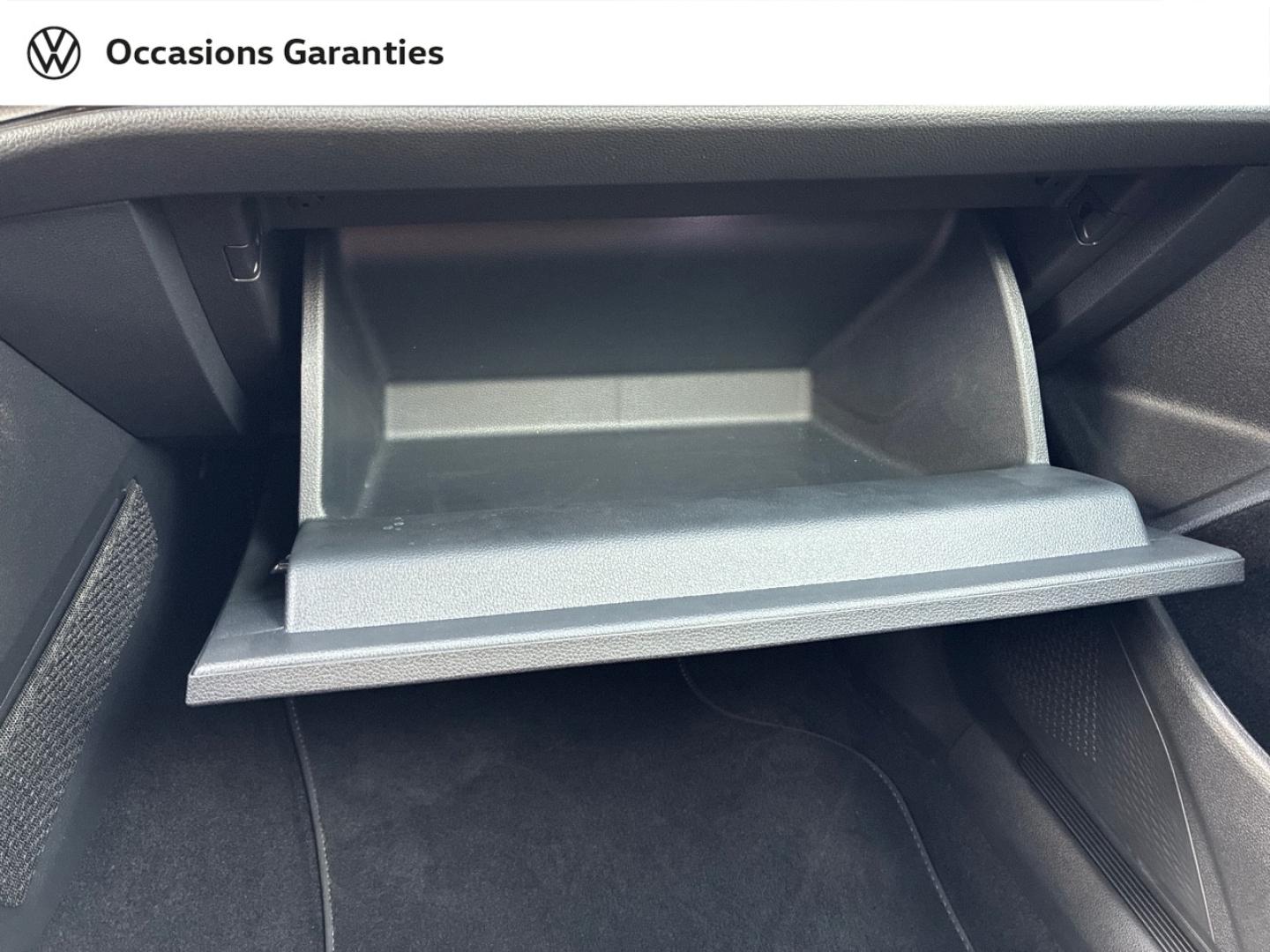 Voitures occasions VOLKSWAGEN GOLF R-Line Edition Mozac