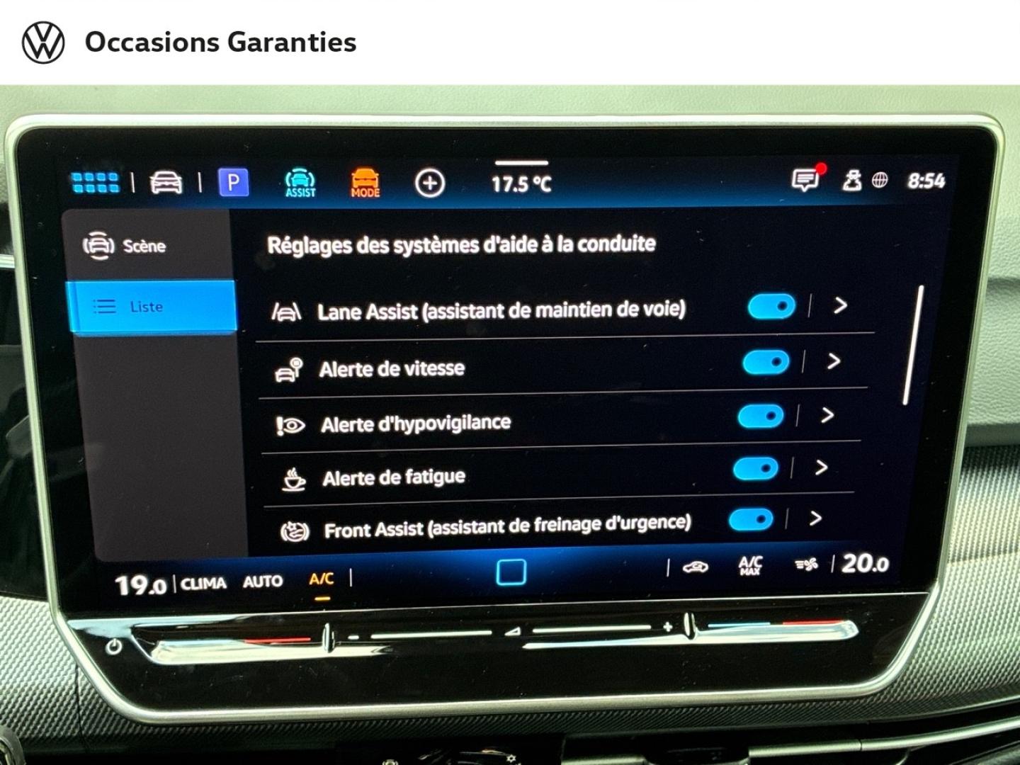 Voitures occasions VOLKSWAGEN GOLF R-Line Edition Clermont-Ferrand