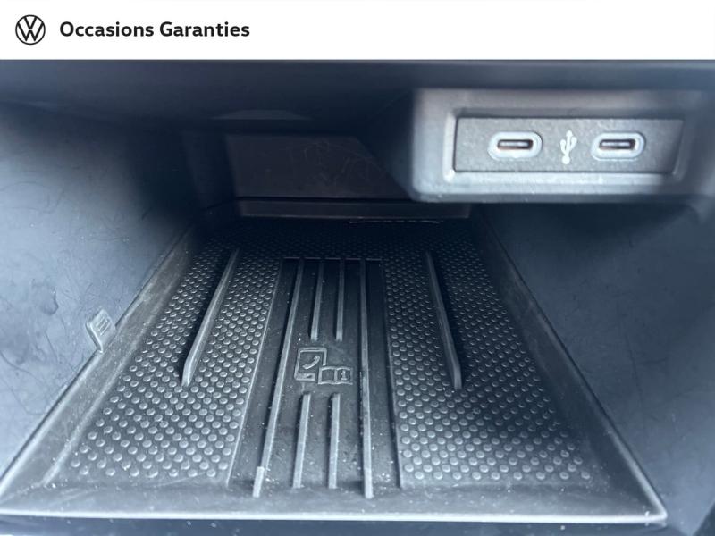 Voitures occasions VOLKSWAGEN T-CROSS R-Line Edition Clermont-Ferrand