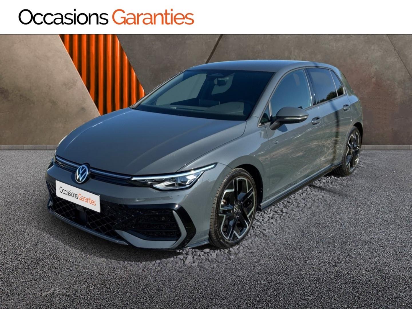 Voitures occasions VOLKSWAGEN GOLF R-Line Edition Mozac