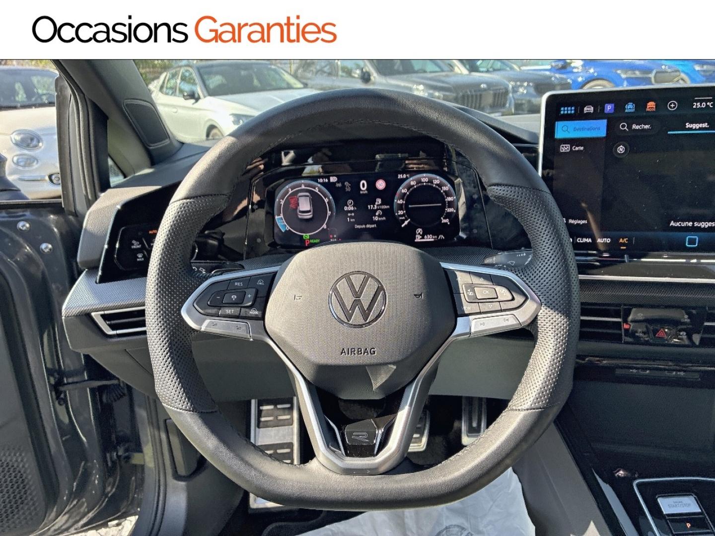 Voitures occasions VOLKSWAGEN GOLF R-Line Edition Mozac