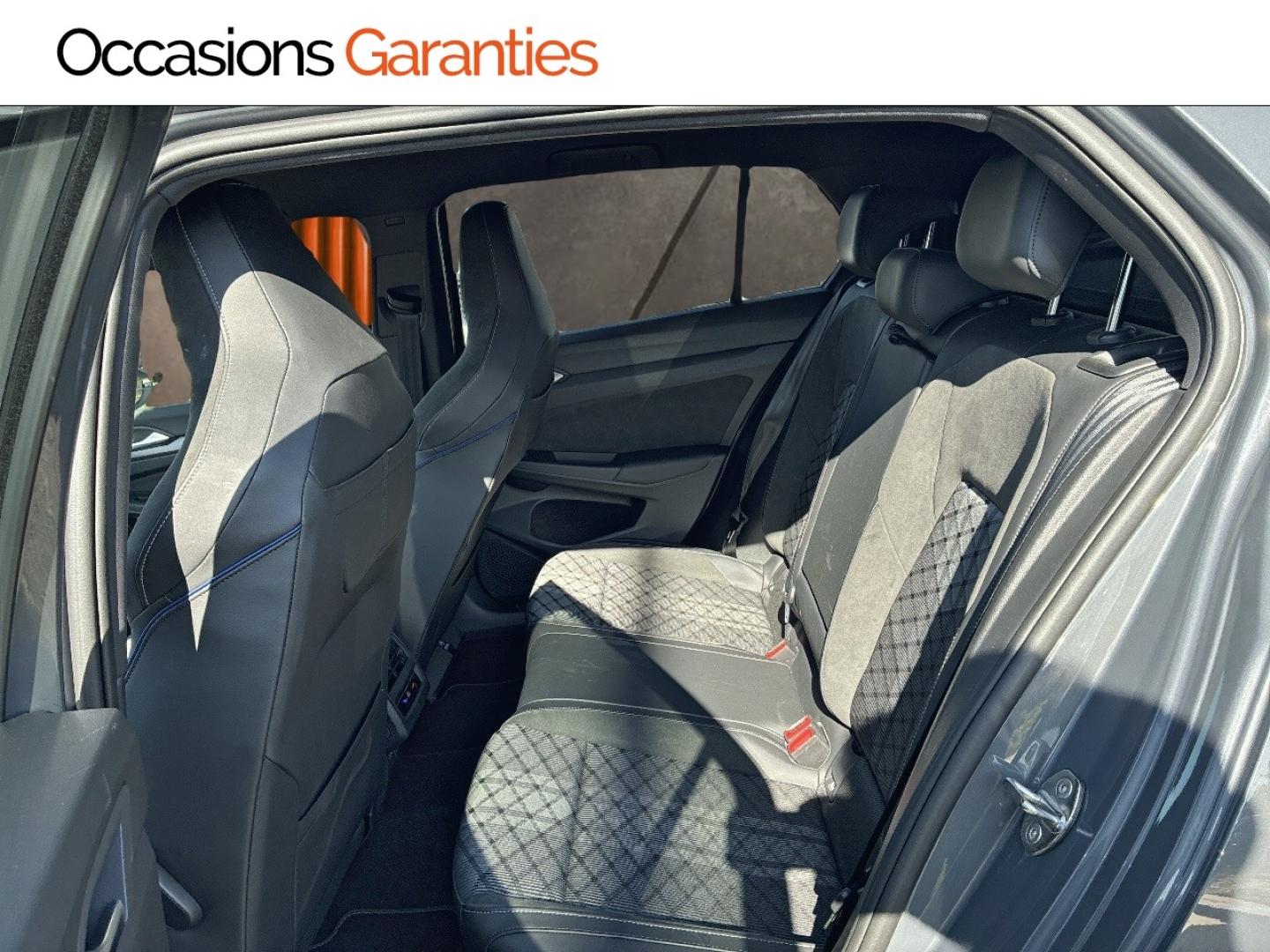 Voitures occasions VOLKSWAGEN GOLF R-Line Edition Mozac