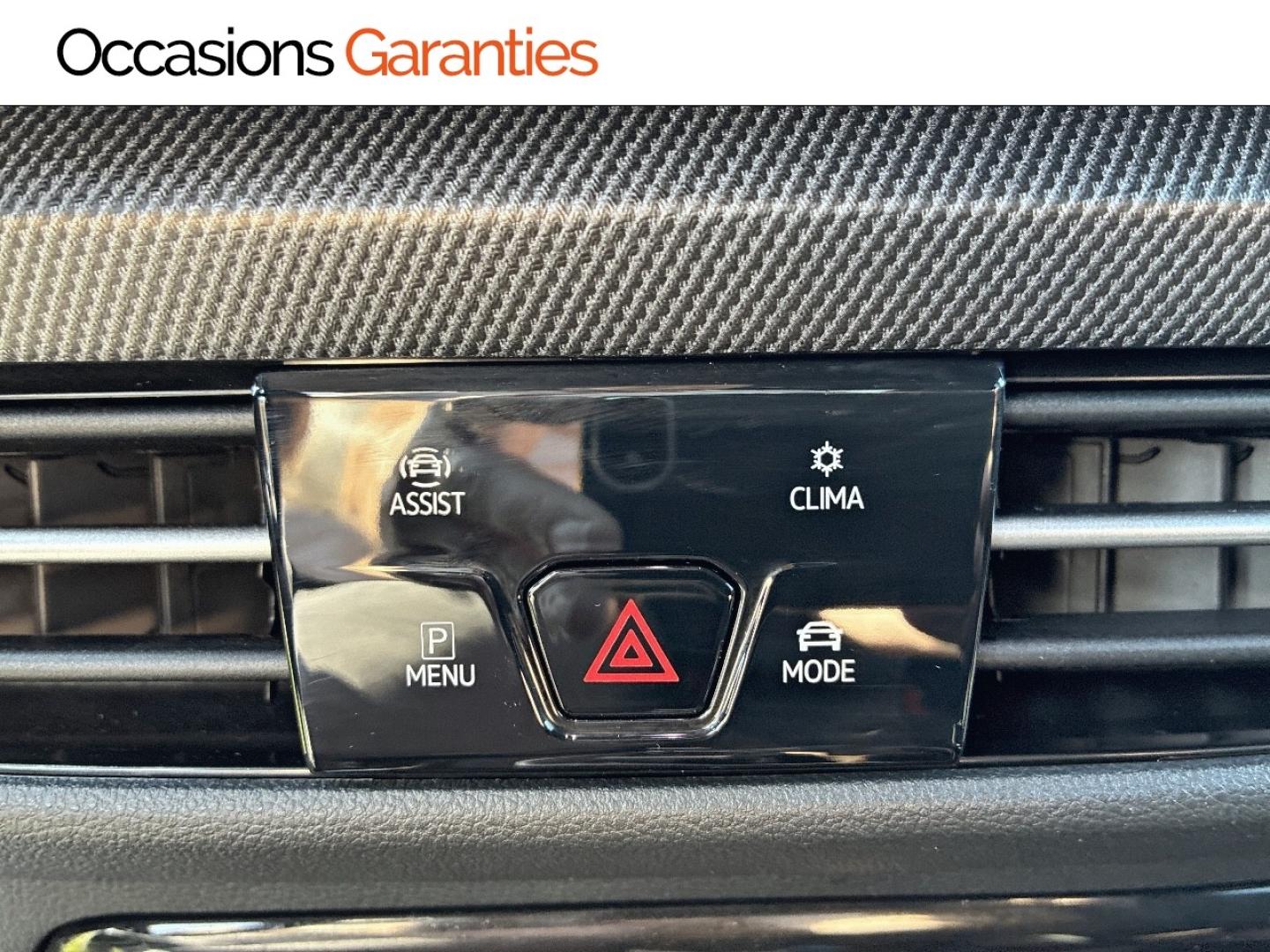 Voitures occasions VOLKSWAGEN GOLF R-Line Edition Clermont-Ferrand