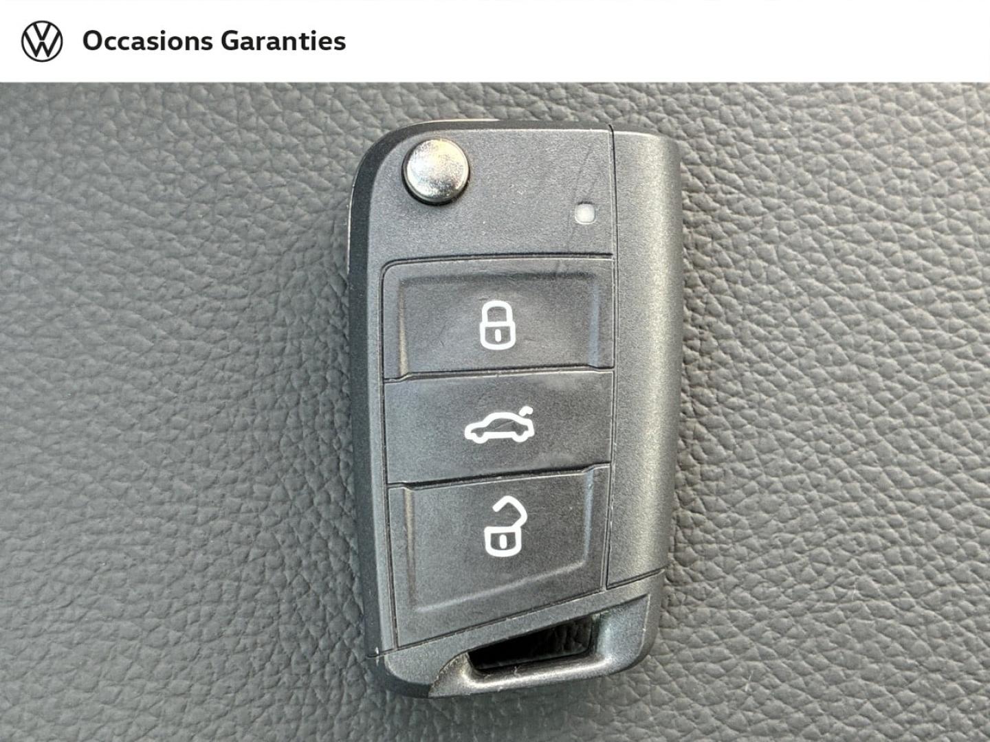 Voitures occasions VOLKSWAGEN POLO VW Edition Clermont-Ferrand