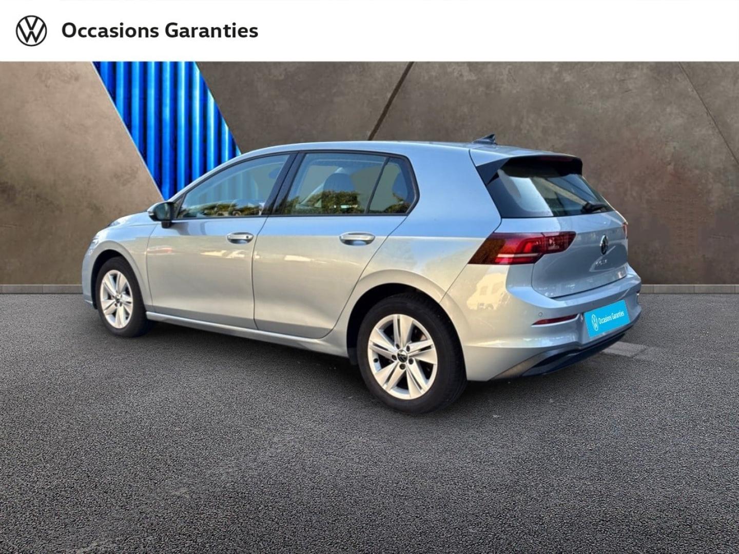 Voitures occasions VOLKSWAGEN GOLF Life Plus Clermont-Ferrand