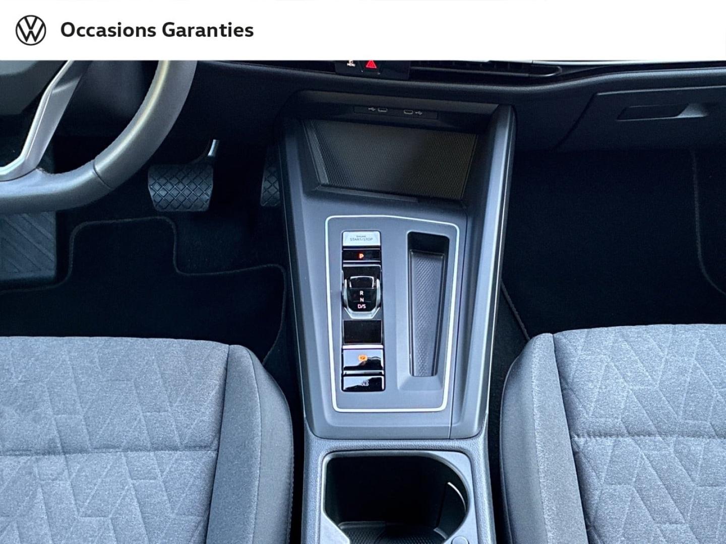 Voitures occasions VOLKSWAGEN GOLF Life Plus Clermont-Ferrand