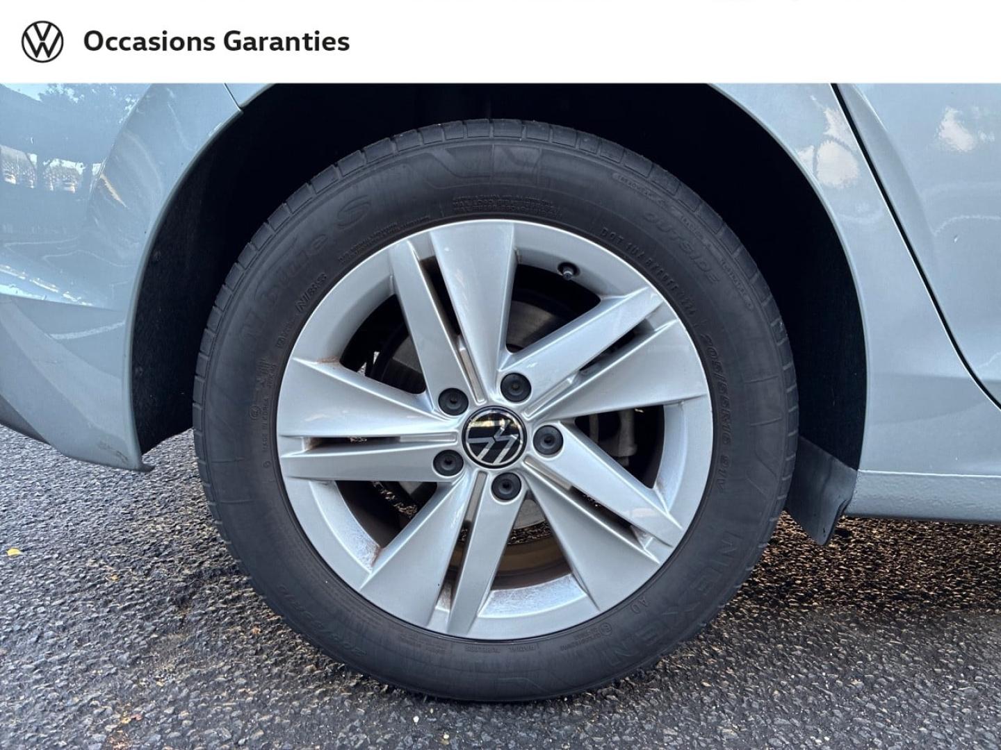 Voitures occasions VOLKSWAGEN GOLF Life Plus Clermont-Ferrand