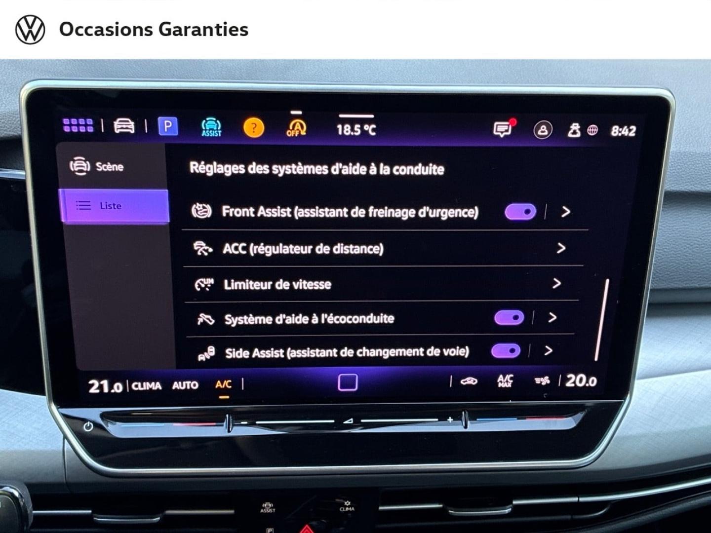Voitures occasions VOLKSWAGEN GOLF Life Plus Clermont-Ferrand