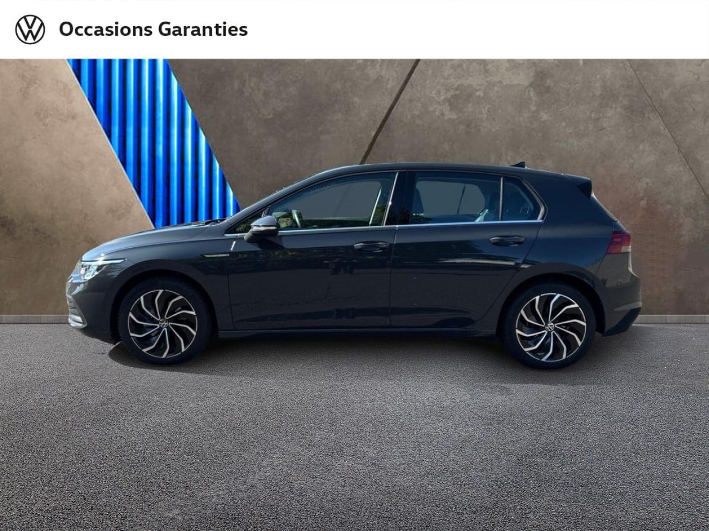 Voitures occasions VOLKSWAGEN GOLF Style Mozac