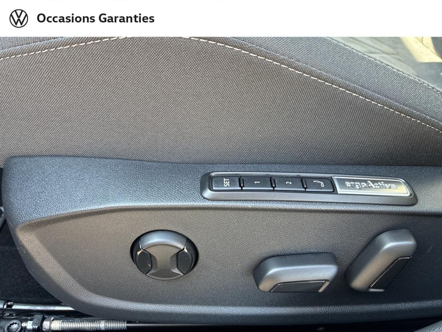 Voitures occasions VOLKSWAGEN GOLF Style Clermont-Ferrand