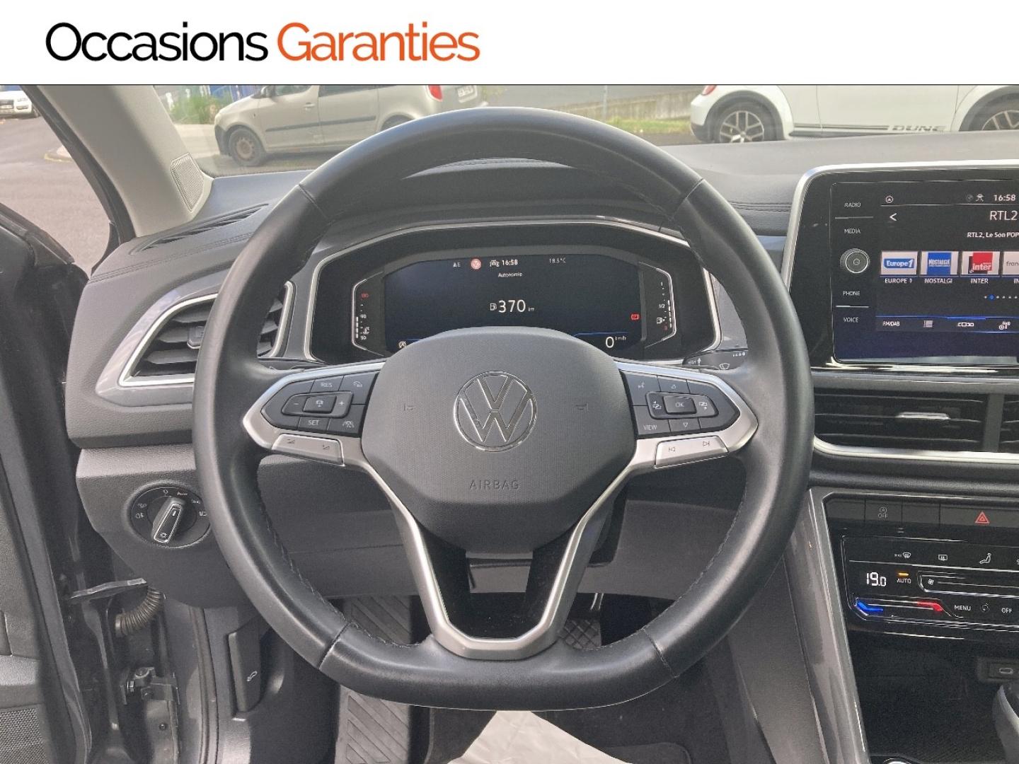 Voitures occasions VOLKSWAGEN T-ROC Style Clermont-Ferrand