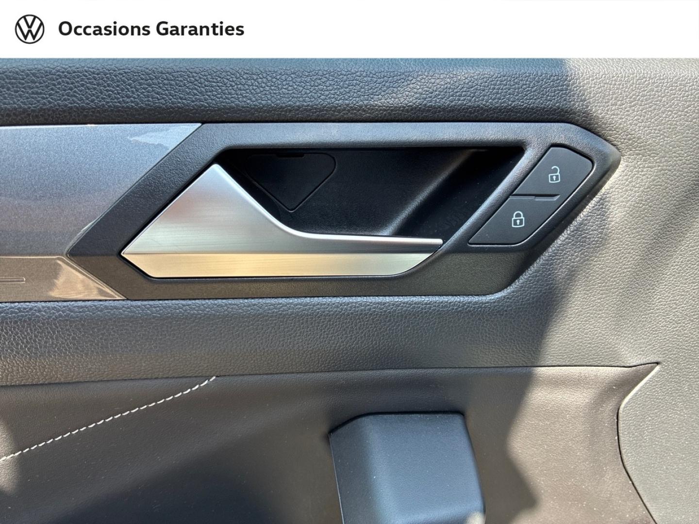 Voitures occasions VOLKSWAGEN T-ROC Style Clermont-Ferrand