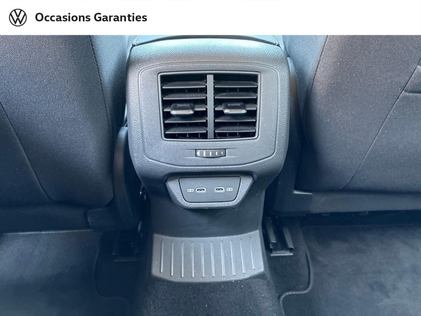 Voitures occasions VOLKSWAGEN T-ROC Style Clermont-Ferrand