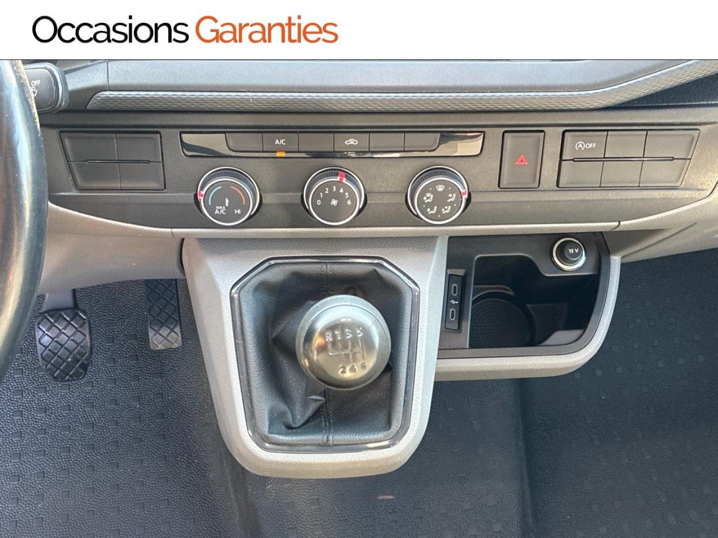 Voitures occasions VOLKSWAGEN UTILITAIRES Transporter Fg Business Clermont-Ferrand