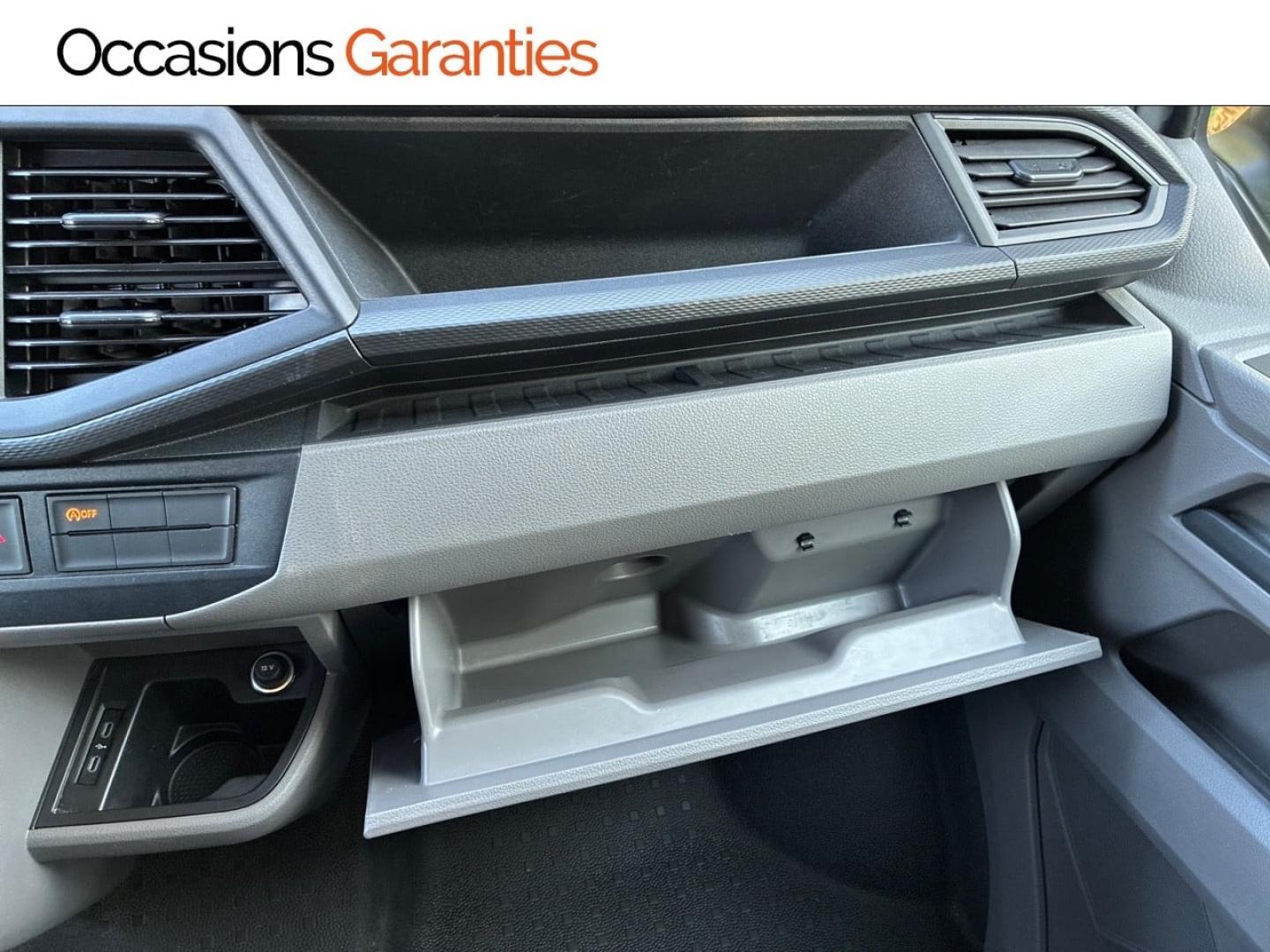 Voitures occasions VOLKSWAGEN UTILITAIRES Transporter Fg Business Clermont-Ferrand