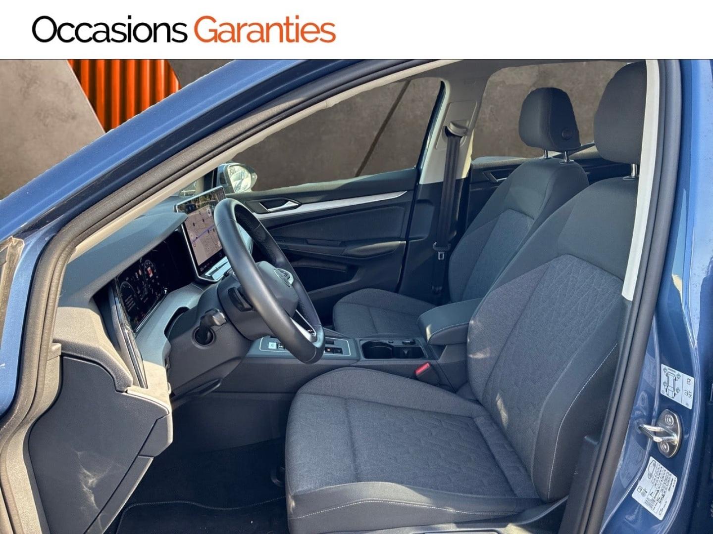 Voitures occasions VOLKSWAGEN GOLF VW Edition Clermont-Ferrand