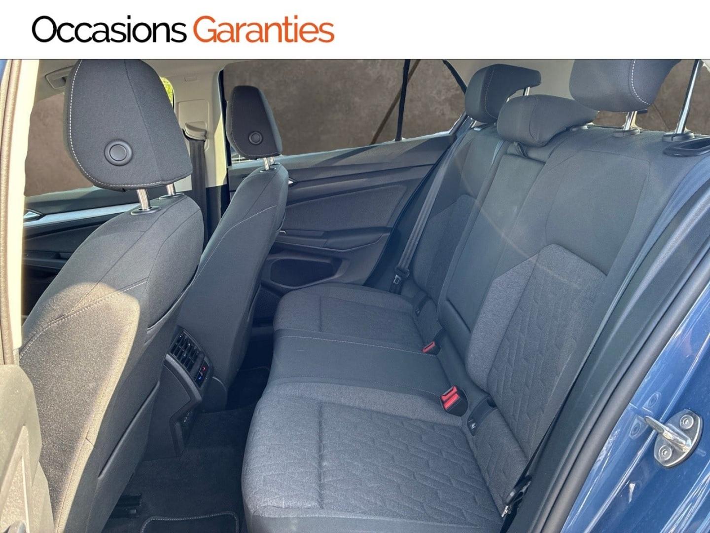 Voitures occasions VOLKSWAGEN GOLF VW Edition Clermont-Ferrand