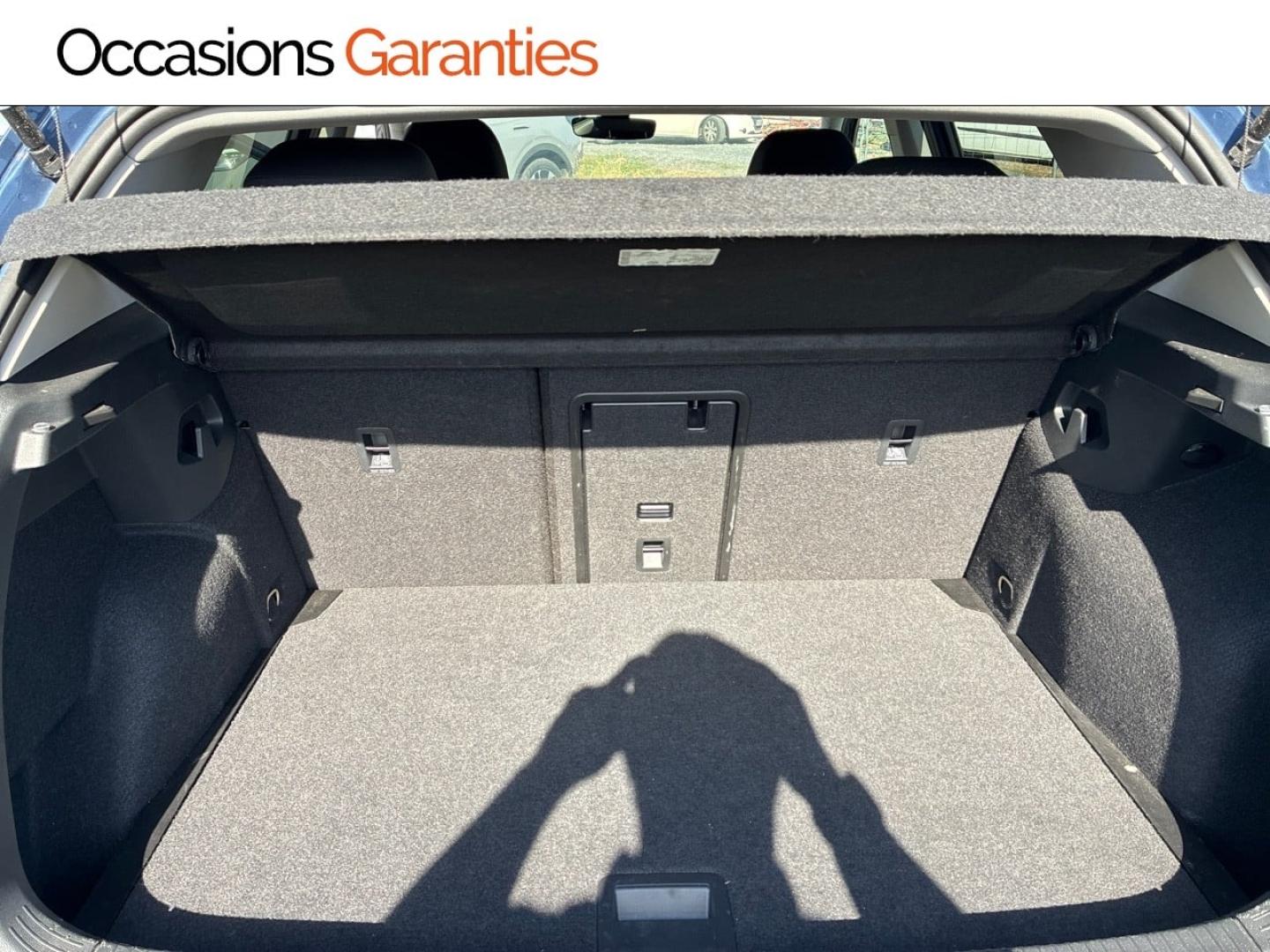 Voitures occasions VOLKSWAGEN GOLF VW Edition Clermont-Ferrand