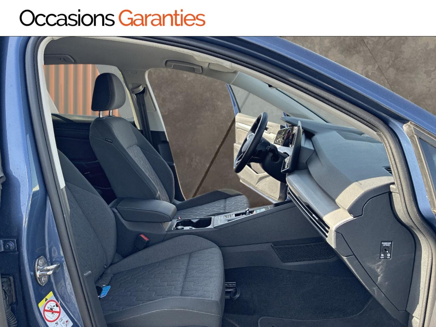 Voitures occasions VOLKSWAGEN GOLF VW Edition Clermont-Ferrand
