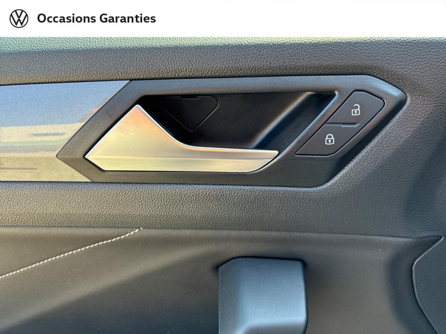 Voitures occasions VOLKSWAGEN T-ROC Style Exclusive Clermont-Ferrand