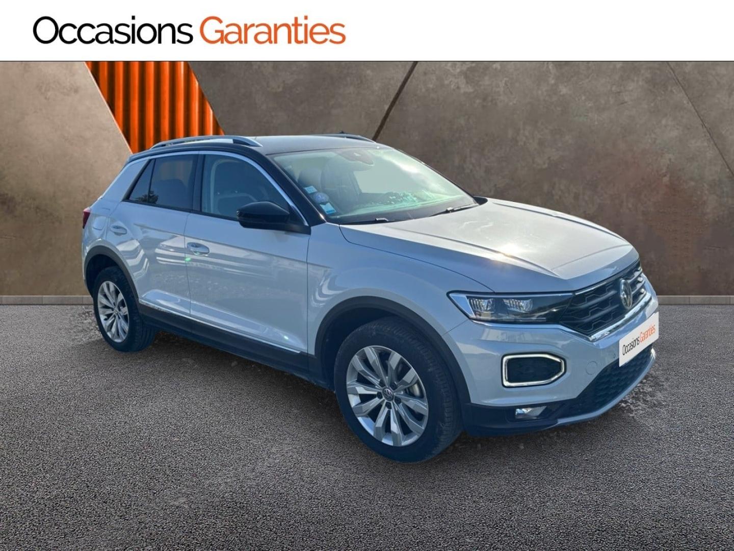 Voitures occasions VOLKSWAGEN T-ROC First Edition Clermont-Ferrand