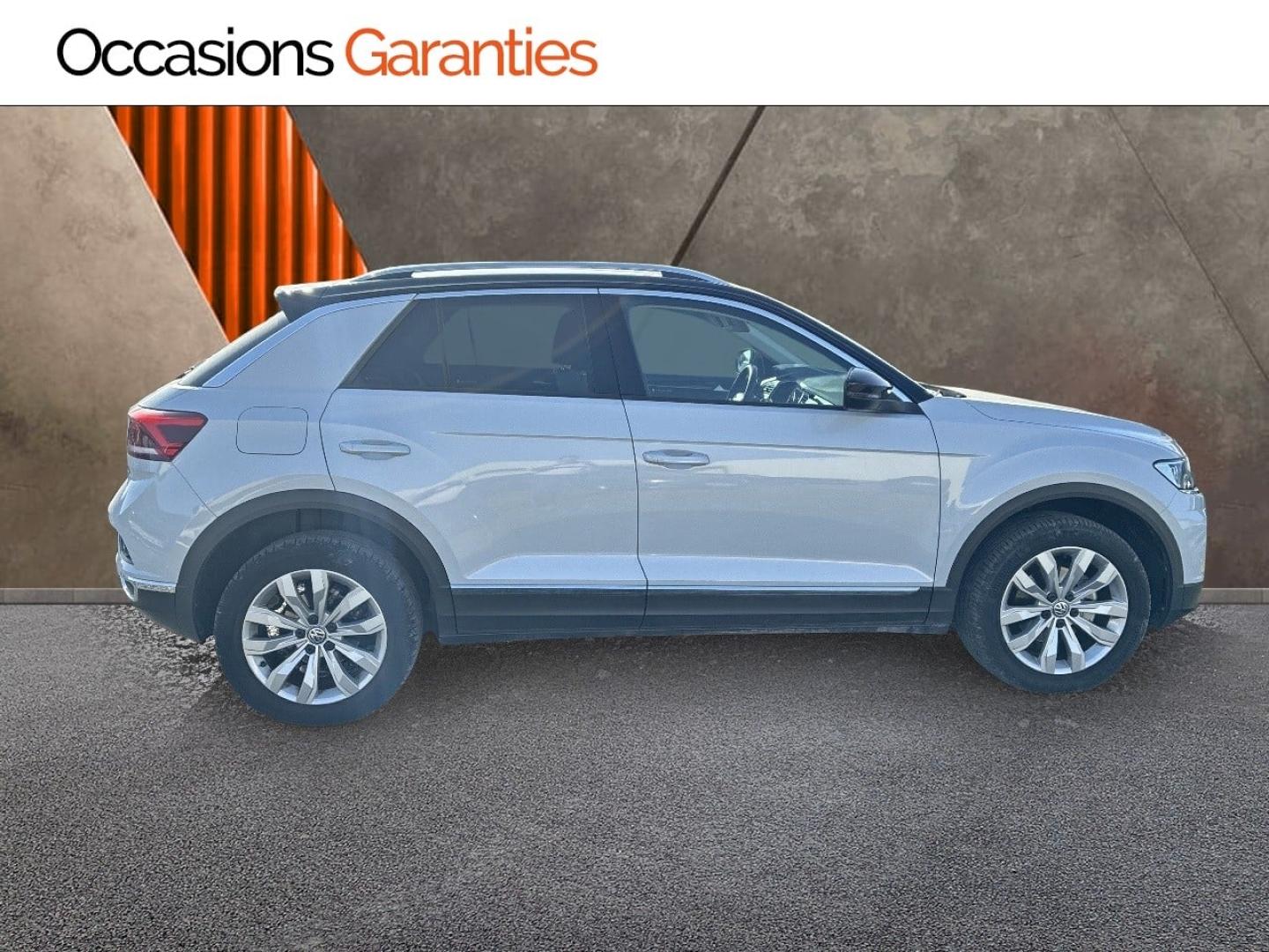 Voitures occasions VOLKSWAGEN T-ROC First Edition Clermont-Ferrand