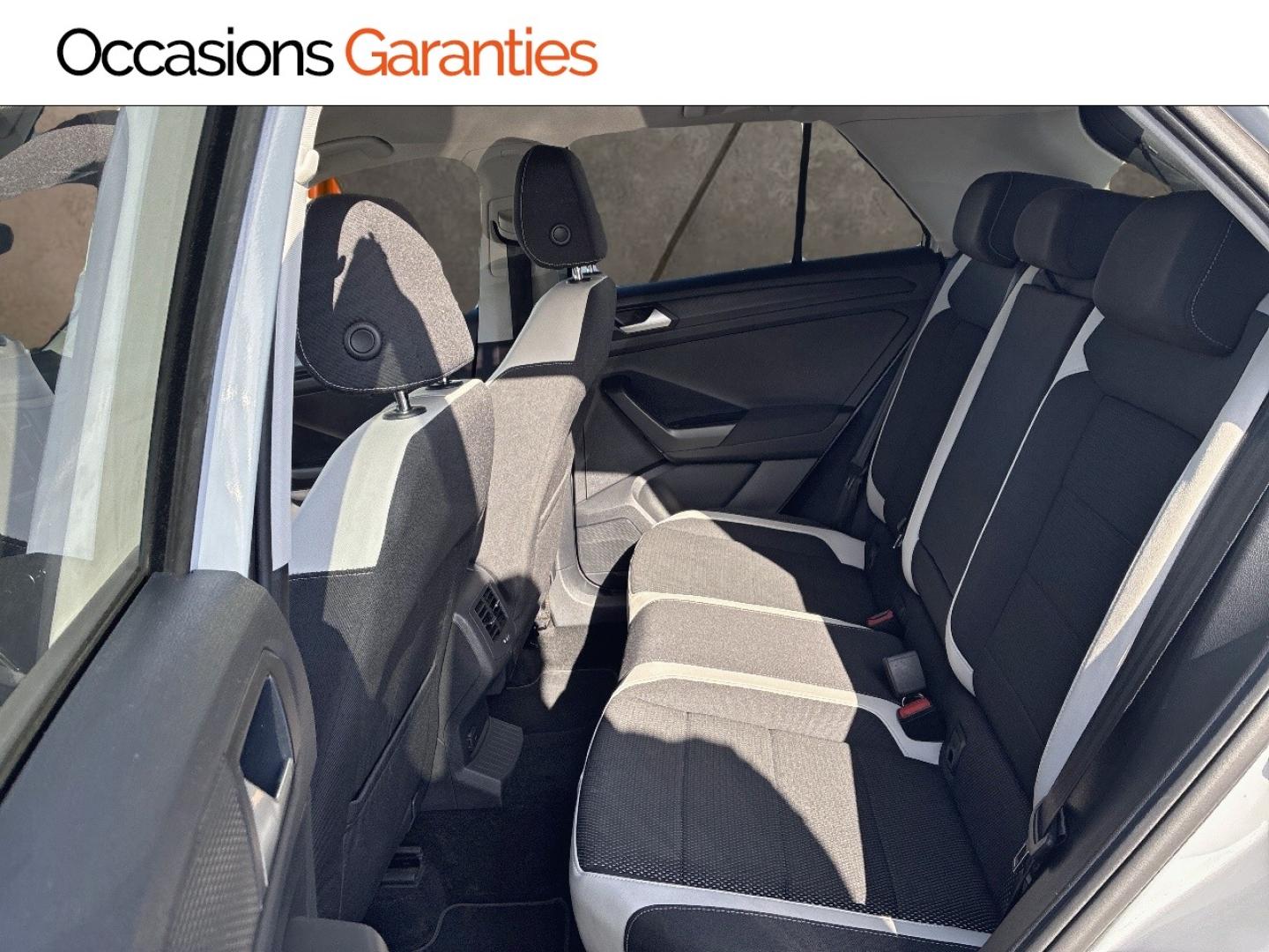 Voitures occasions VOLKSWAGEN T-ROC First Edition Clermont-Ferrand