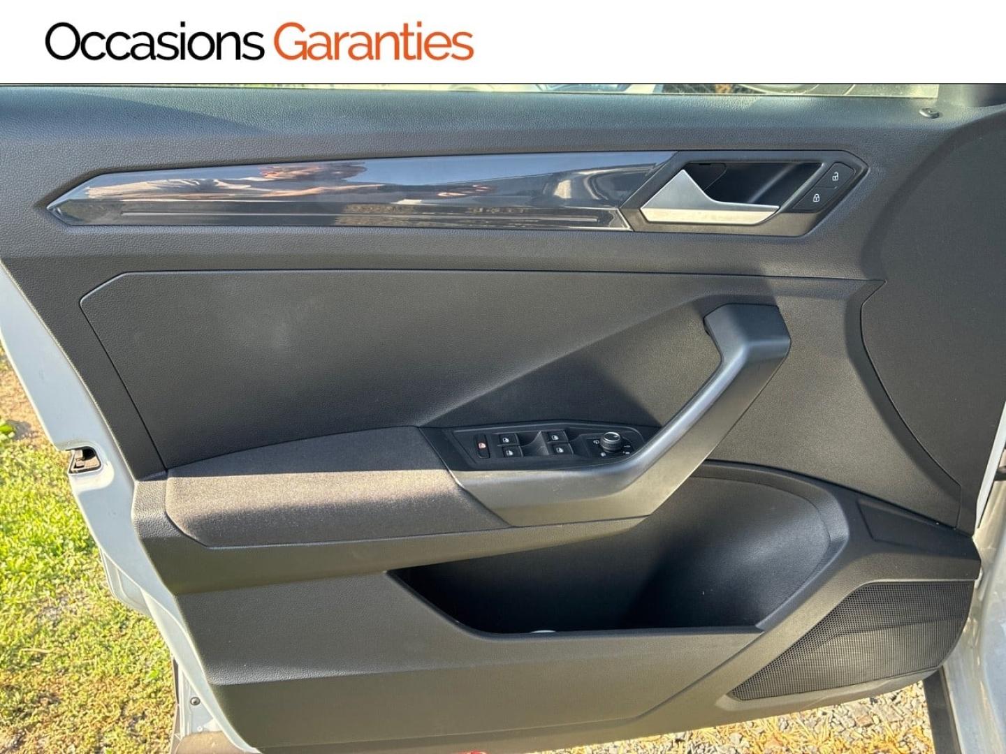 Voitures occasions VOLKSWAGEN T-ROC First Edition Clermont-Ferrand
