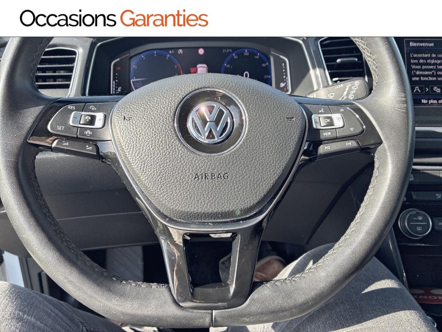 Voitures occasions VOLKSWAGEN T-ROC First Edition Clermont-Ferrand