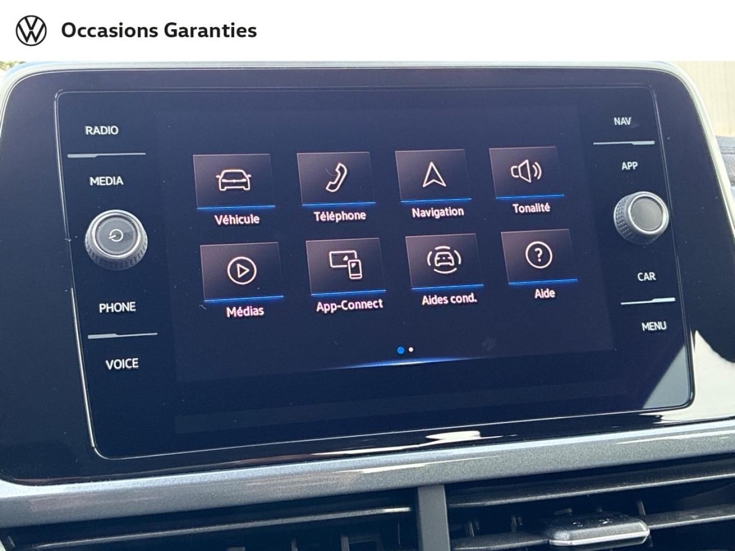 Voitures occasions VOLKSWAGEN T-ROC Style Clermont-Ferrand