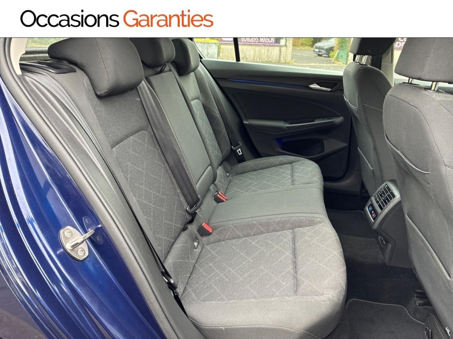 Voitures occasions VOLKSWAGEN GOLF Life Business 1st Clermont-Ferrand