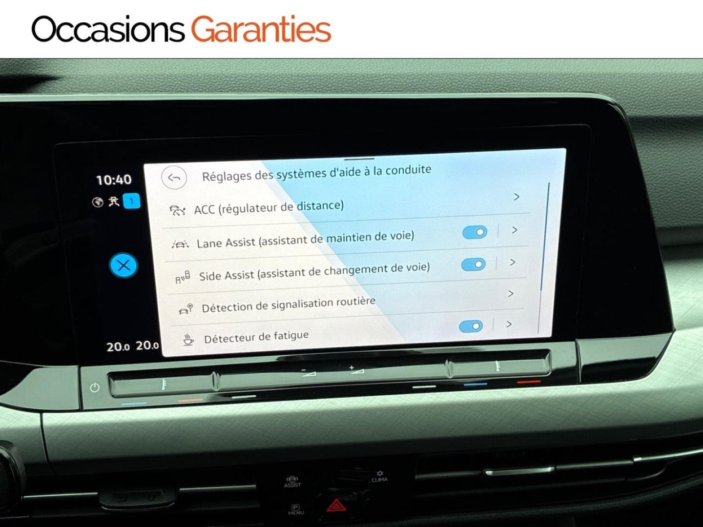 Voitures occasions VOLKSWAGEN GOLF Life Business 1st Clermont-Ferrand