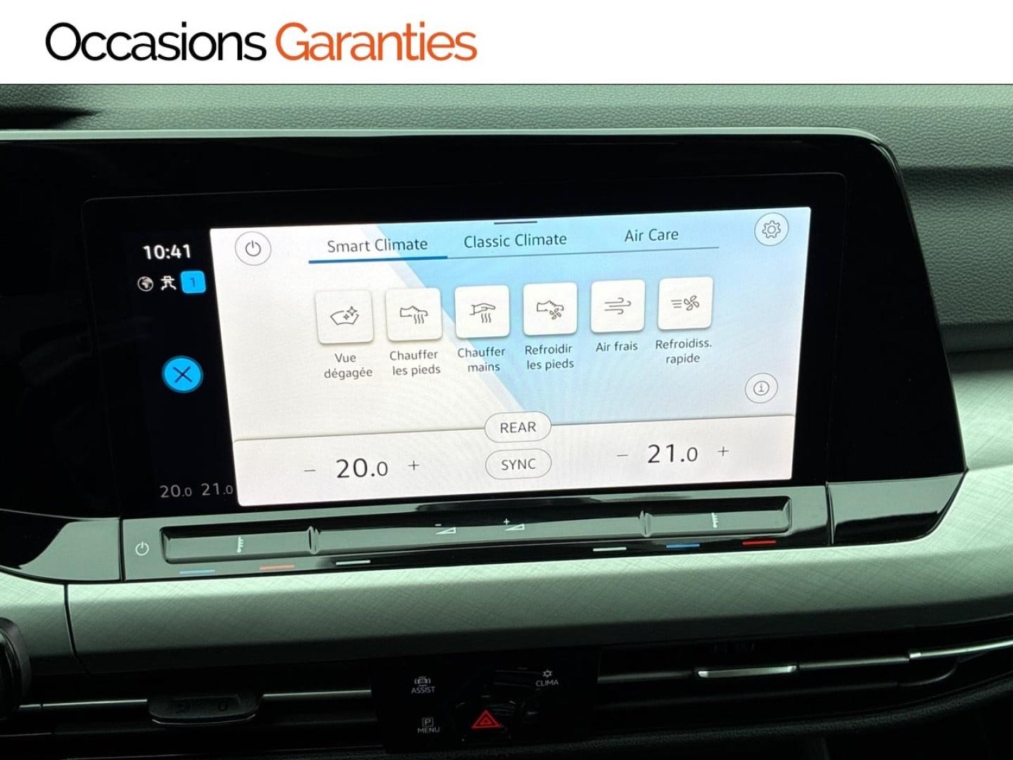 Voitures occasions VOLKSWAGEN GOLF Life Business 1st Clermont-Ferrand