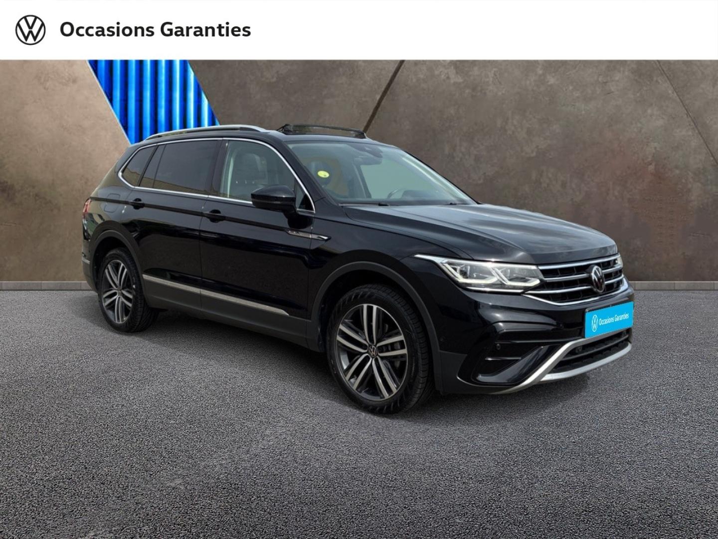 Voitures occasions VOLKSWAGEN TIGUAN ALLSPACE Elegance Exclusive Clermont-Ferrand